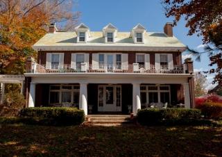 1529 Rugby Rd, Huntington, WV 25705-1339