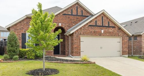 3823 Mustang Ave, Garland, TX 75048