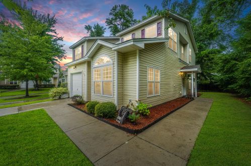 100 Angel Oaks Ct, Ladson, SC 29456-7800