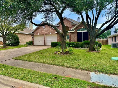 14905 Babbling Brook Dr, Austin TX  78728-4346 exterior
