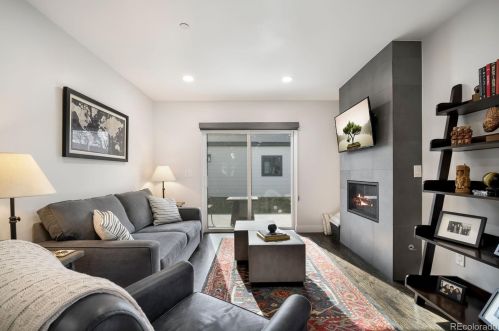 2115 Harlan St, Denver CO  80214-1147 exterior