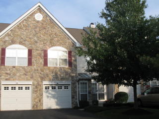 20 Dorchester Dr, Basking Ridge NJ  07920-3805 exterior
