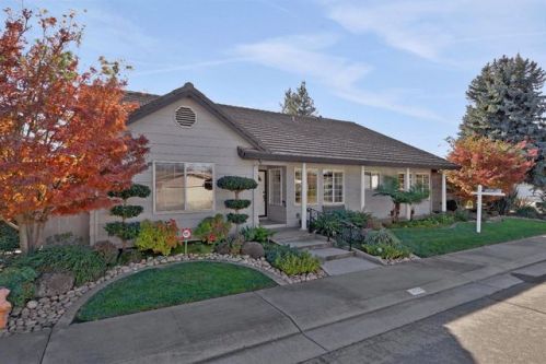 1452 Arlington Dr, Lodi, CA 95242-3503