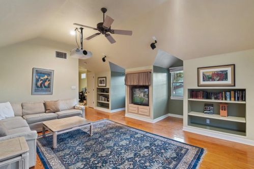 205 Champion Dr, Austin TX  78734-5103 exterior