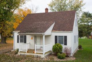 276 1st Ave, Timberville, VA 22853-9503