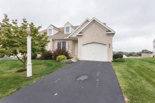 5 Rumford Ct, Lancaster, PA 17602-4090