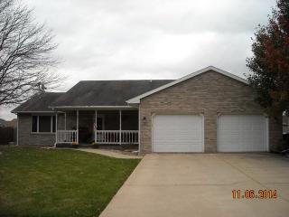 1507 Sir Lancelot Dr, Bourbonnais, IL 60914-9624
