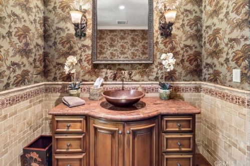 50 Golden Eagle, Irvine CA  92603-0308 exterior