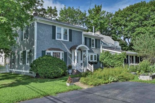 75 Howard St, Keene, NH 03431-2954