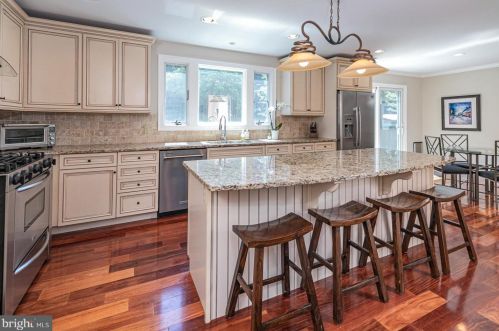 12 Canal Rd, Princeton NJ  08540-7030 exterior