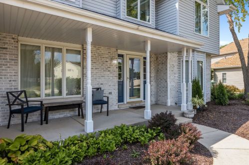 24660 River Trl, Minooka, IL 60410-8658