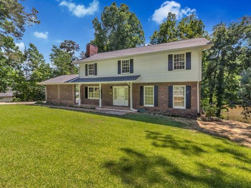 1595 Loch Lomond Trl, Atlanta, GA 30331-7427