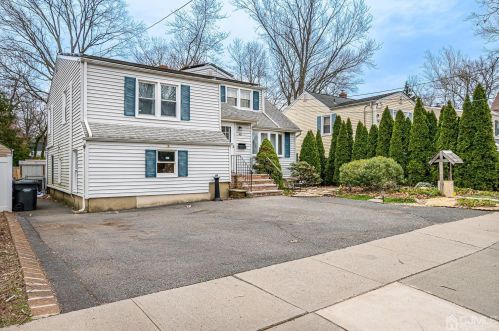 48 Rose St, Metuchen, NJ 08840-2349