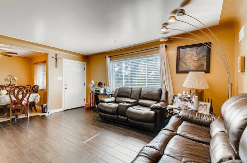 3620 Locust St, Denver, CO 80207-1339