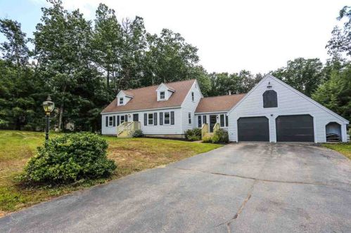 10 Kristie Ln, Plaistow, NH 03865-2343