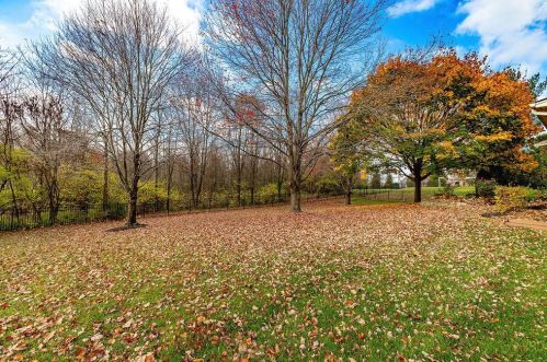 11559 Grandstone Ln, Cincinnati OH  45249-3432 exterior