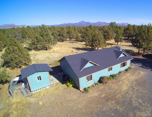 6760 Buckskin Ln, Terrebonne, OR 97760-7543