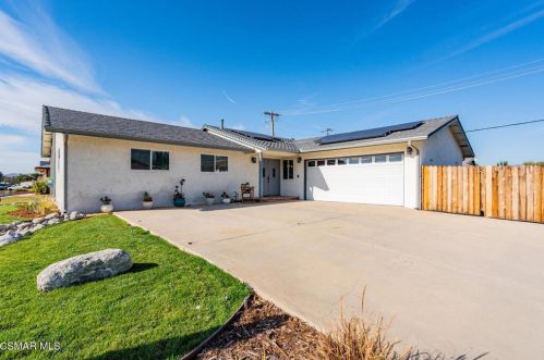 1735 Fitzgerald Rd, Simi Valley, CA 93065-4845