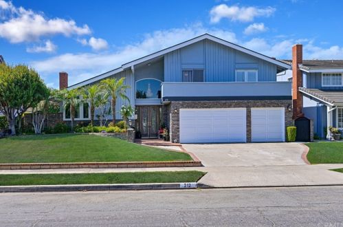 212 Hudson Ave, Placentia, CA 92870-2612