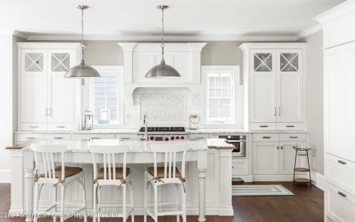 221 Norwood Ave, Avon, NJ 07717-1234