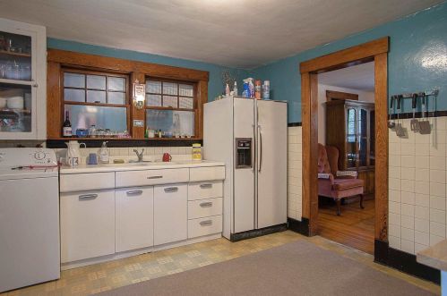 46 Charles Dr, Hinsdale, NH 03451-2451
