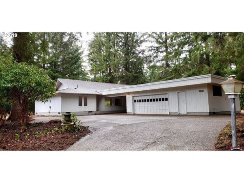 83592 Manzanita Dr, Florence, OR 97439-8333