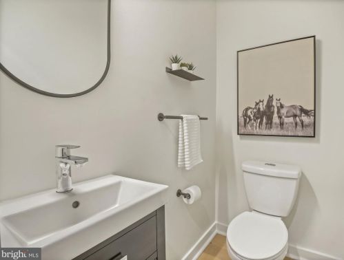 2906 Stanton Ave, Silver Spring MD  20910-1217 exterior