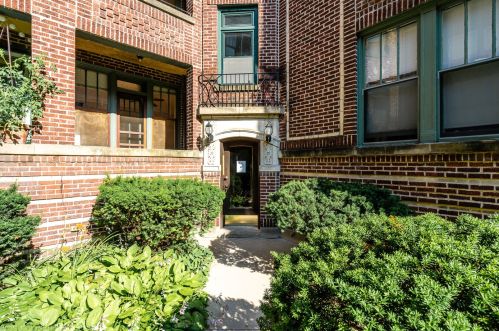 5456 Kimbark Ave, Chicago, IL 60615-5216