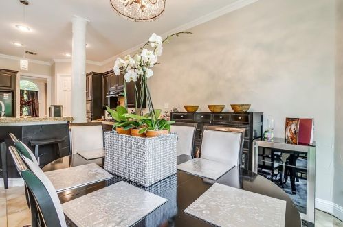 5968 Riverbend Pl, Fort Worth TX  76112-1064 exterior