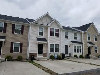 204 Summerfield Dr, Morgantown WV  26508-0801 exterior