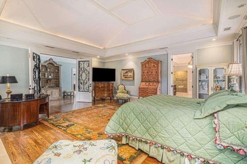 3225 Jett Ferry Ct, Atlanta GA  30350-5415 exterior
