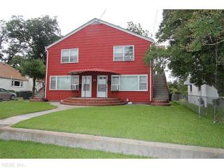 10 Aylwin Cres, Portsmouth, VA 23702-2120