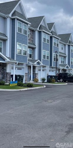322 Mcguire Pl, Perth Amboy, NJ 08861-3836
