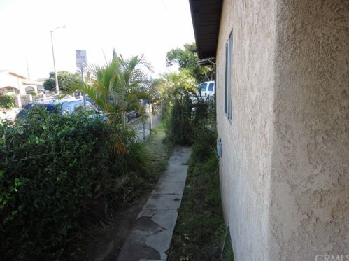 4900 Lennox Blvd, Inglewood, CA 90304-2108
