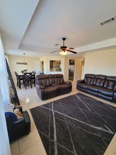 6114 Fox Ridge Dr, Angleton TX 77515-2512 exterior