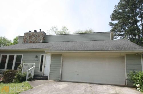 6476 Bennington Dr, Tucker, GA 30084-1506
