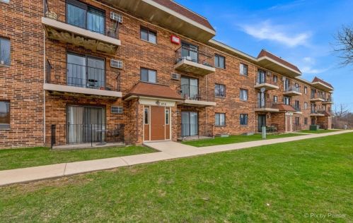 974 Rohlwing Rd, Addison IL  60101-6173 exterior