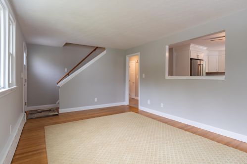 21 Palisade Dr, Nashua NH  03062-2119 exterior