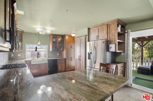 803 Cinda St, Anaheim CA  92806-4411 exterior