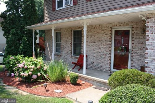 550 Blanchester Rd, Harrisburg, PA 17112-2206