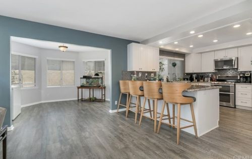 20497 Bloomfield Rd, Riverside CA  92508-2963 exterior