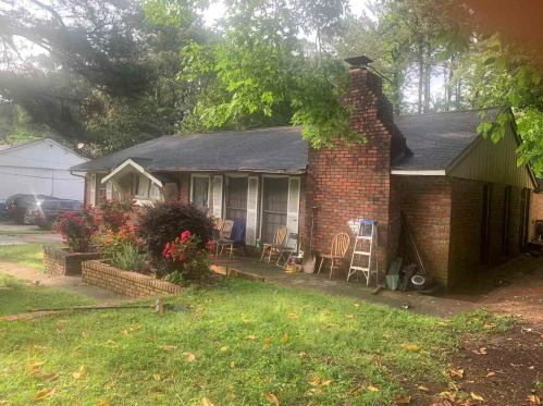 1003 Lynwood Pl, Forest Park, GA 30297-3326