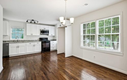 285 Moreland Way, Atlanta GA  30354-1242 exterior