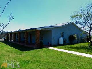 1710 Aqua Rd, Madison, GA 30650-4963