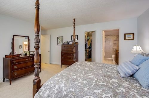 14912 Elm Ave, Irvine CA  92606-2611 exterior