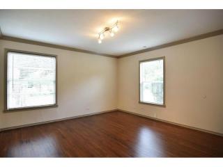 8511 Glencrest Ln, Dallas TX  75209-2631 exterior