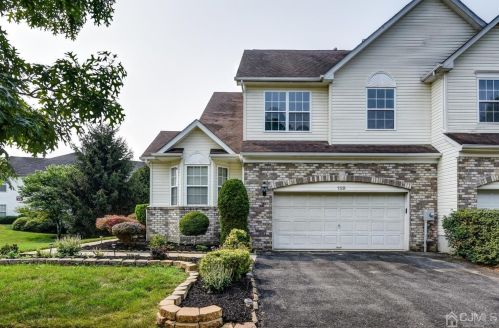 129 Murray Dr, Old Bridge, NJ 08857-4205