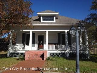 604 27th St, Bryan TX  77803-4026 exterior