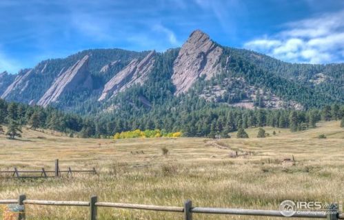 743 9 St, Boulder CO  80302-7527 exterior