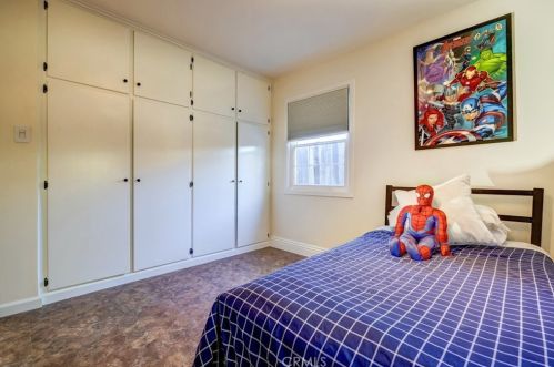 2062 Flower St, Santa Ana CA 92706-1928 exterior